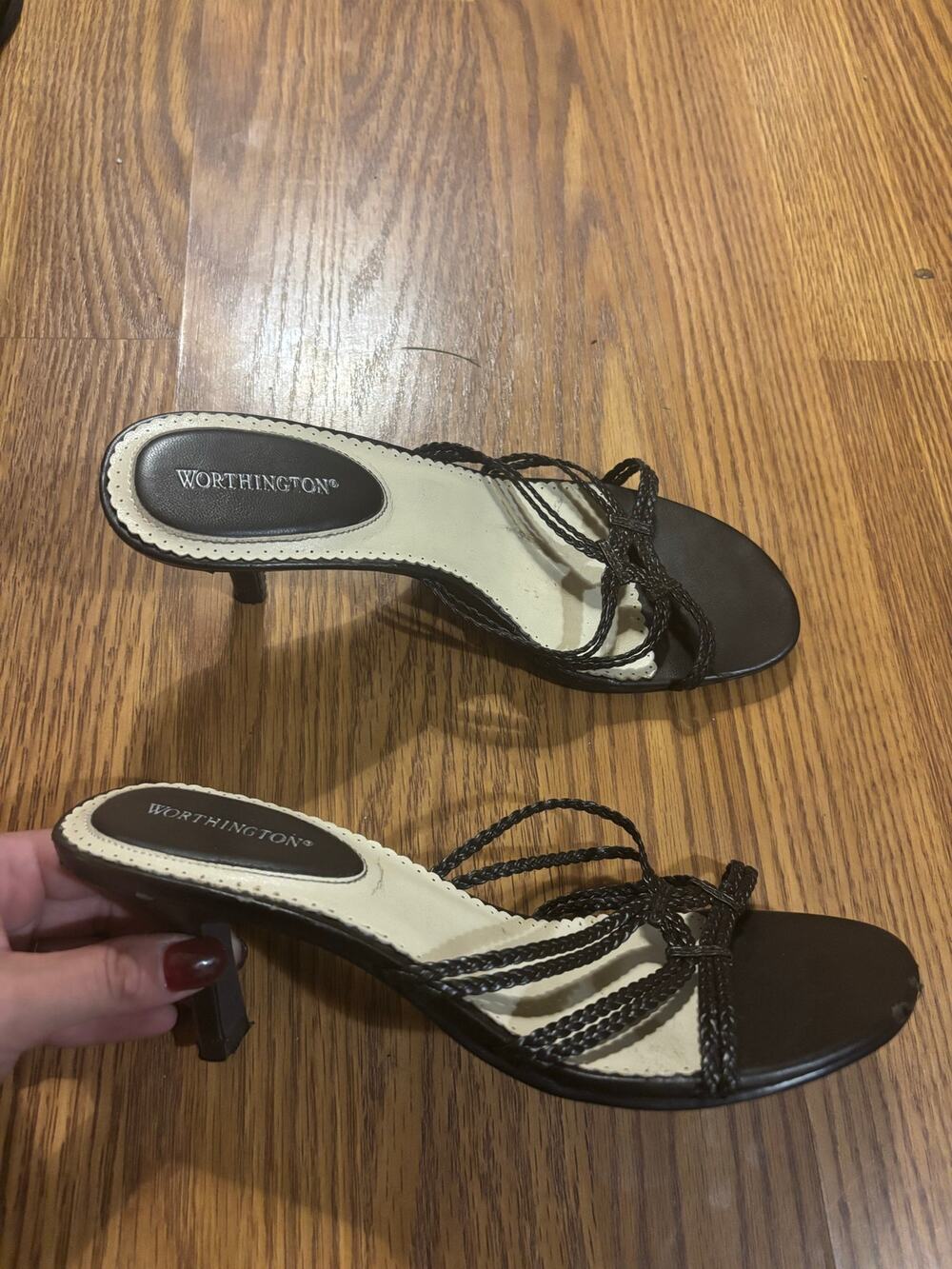 Worthington Chocolate Brown Leather Strappy Rounded-Toe Kitten Heels